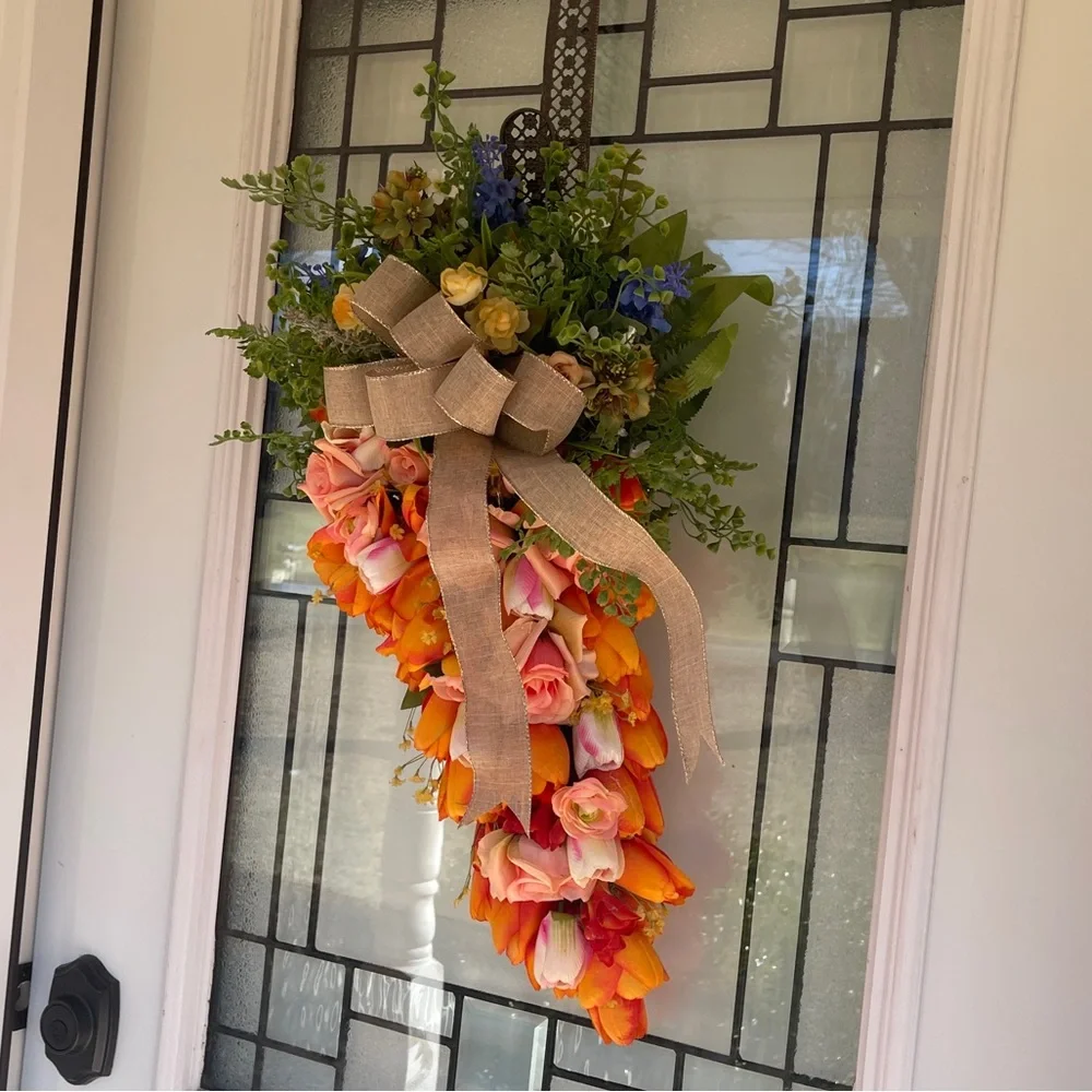 * Spring Easter Flower Carrot Wreath: Orange Tulip & Rose Mixed